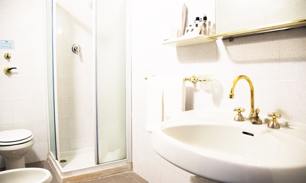 Jr Hotels Bocconi Milano 55/60