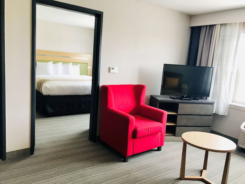 Country Inn Suites By Radisson Warner Robins Ga 33/55