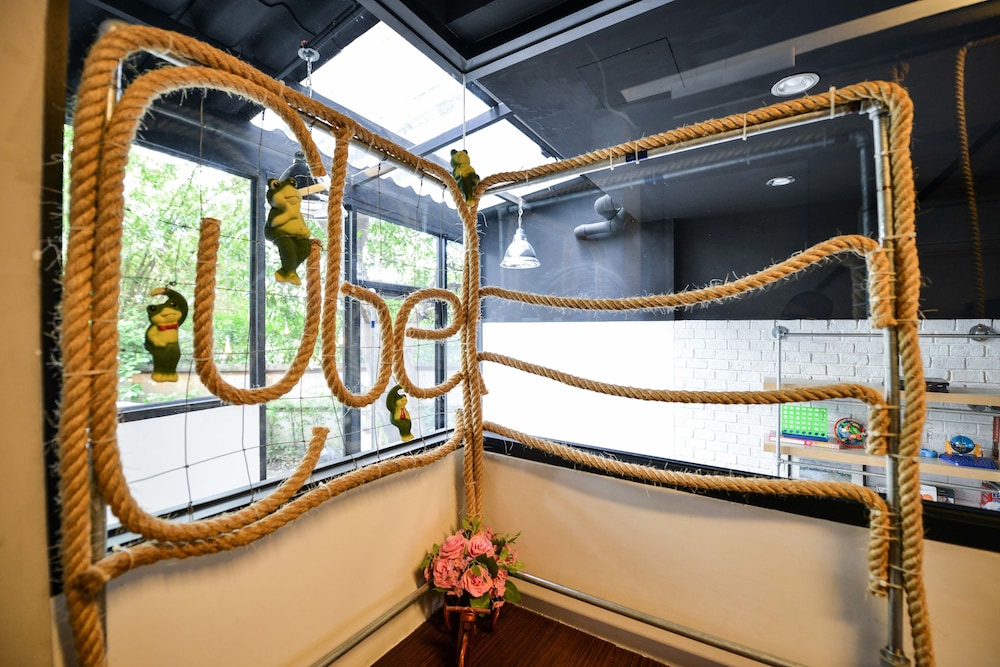 The Cube Hostel 44/56
