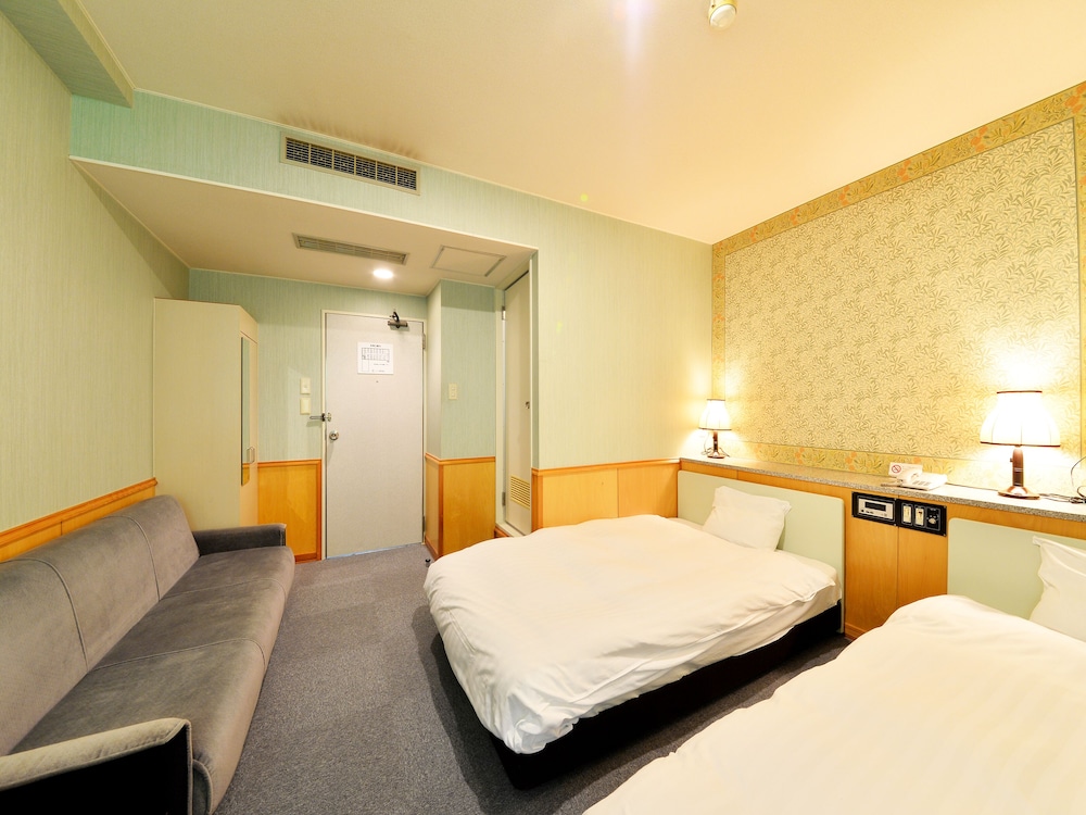 Hotel S-Pal 8/39