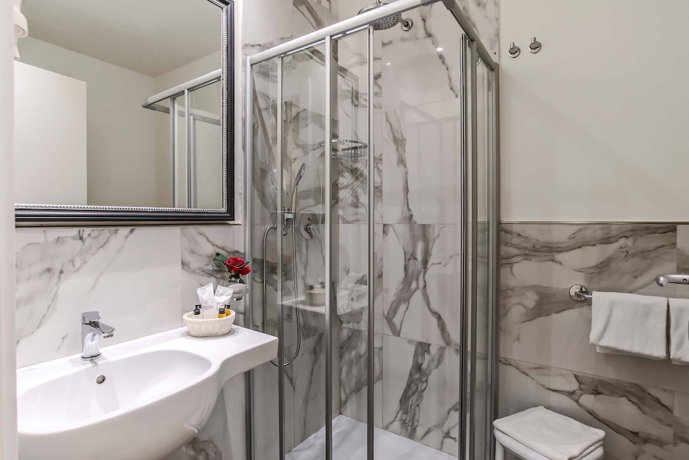 Hotel Accademia 26/56