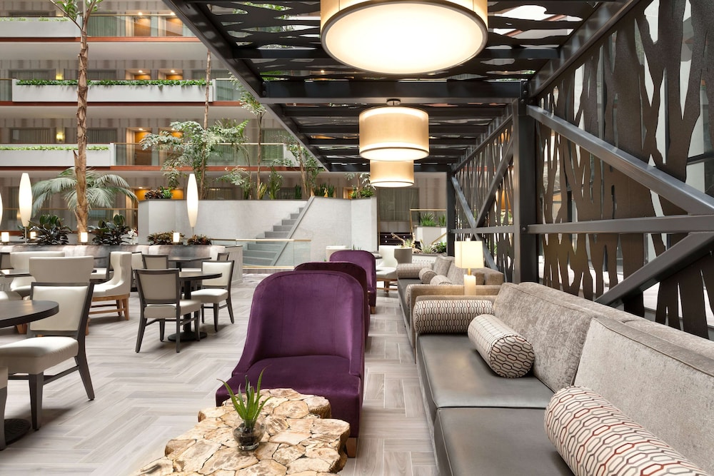 Embassy Suites by Hilton Irvine Orange County Airport 55/81