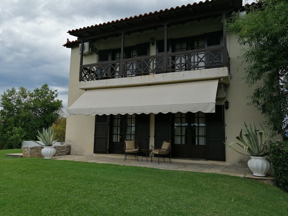 Orange Grove Villa 1/50