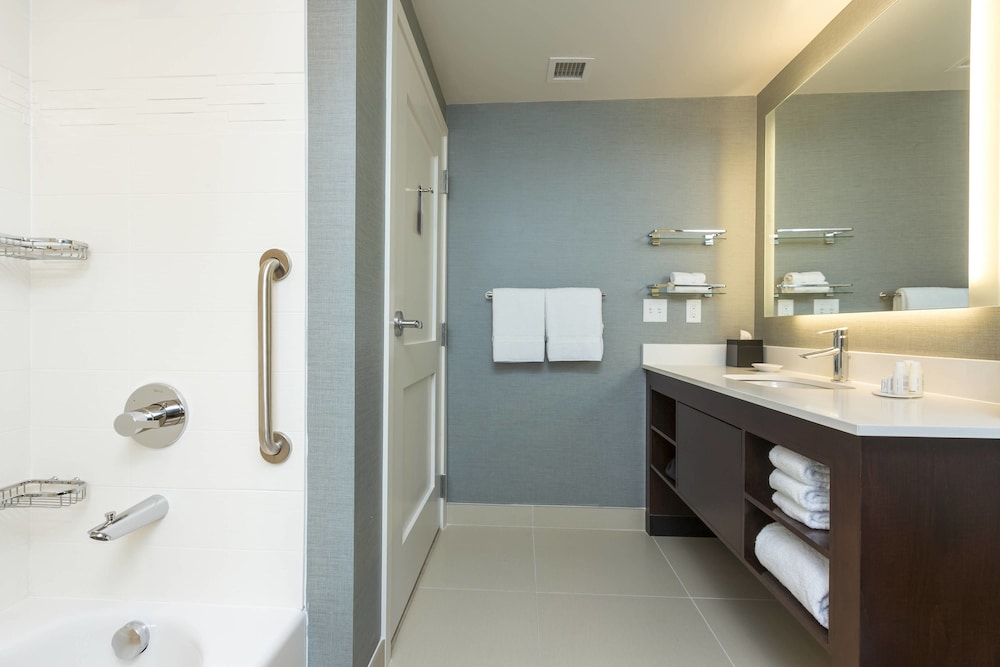 Residence Inn Portland Hillsboro Brookwood 13/54