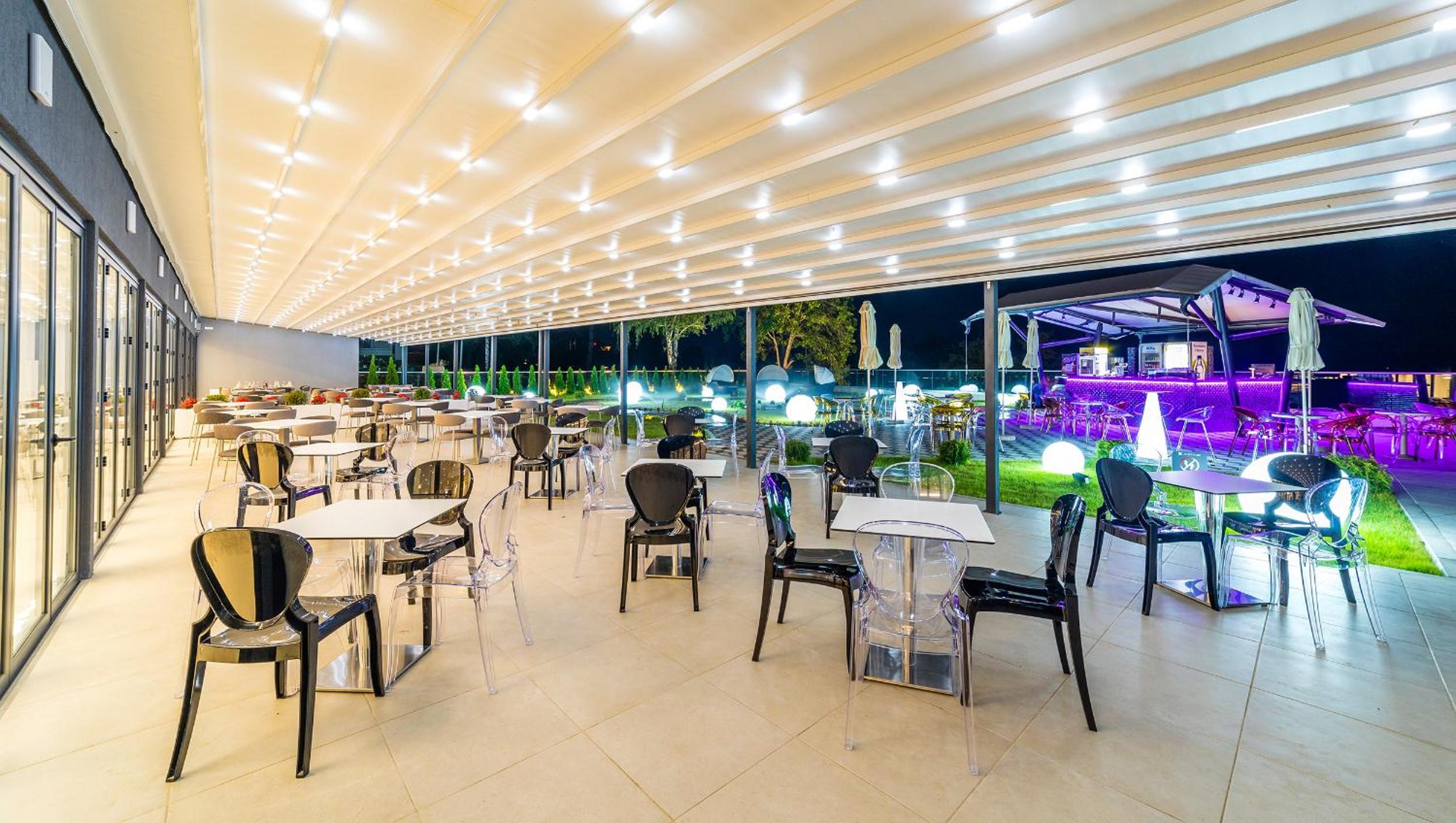 Laki Hotel & Spa 38/50