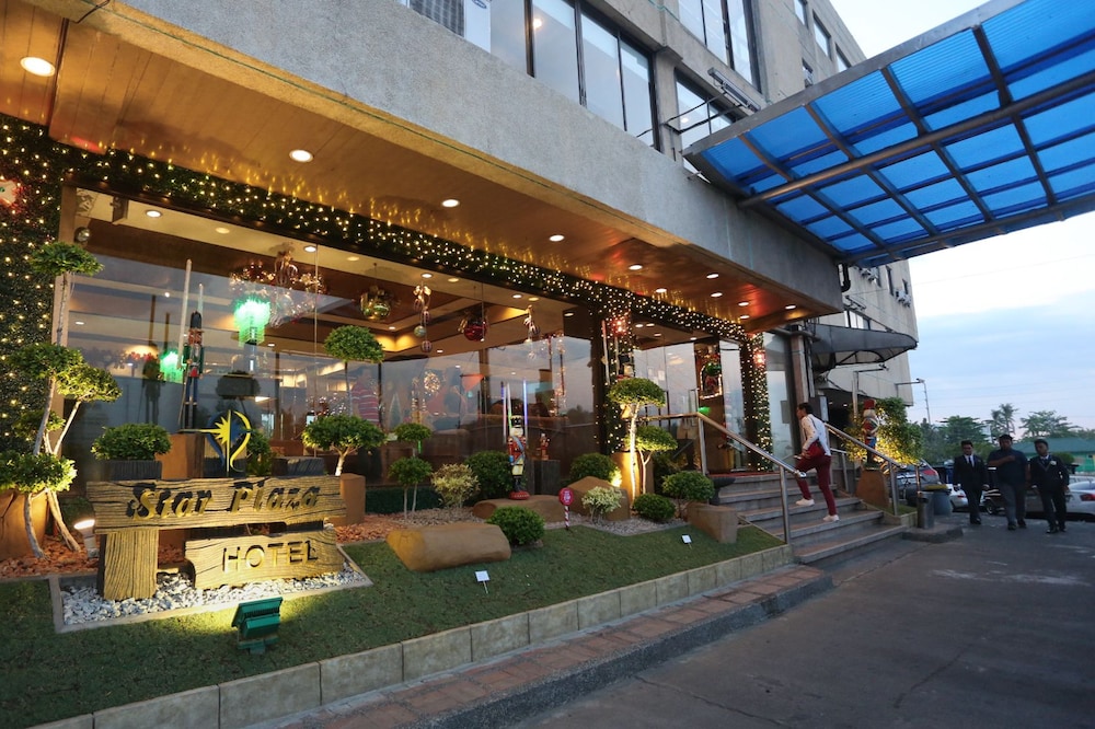 Star Plaza Hotel 1/54