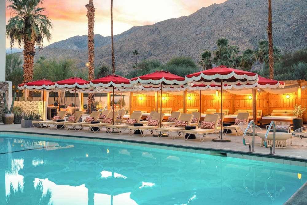 Royal Sun Palm Springs in PALM SPRINGS - CA