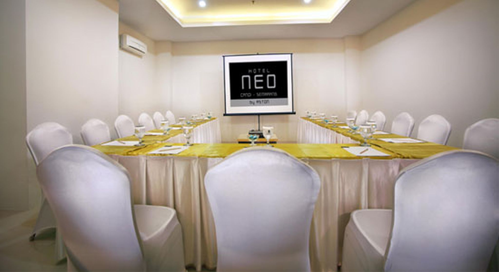Hotel NEO Candi Simpang Lima - Semarang 35/38
