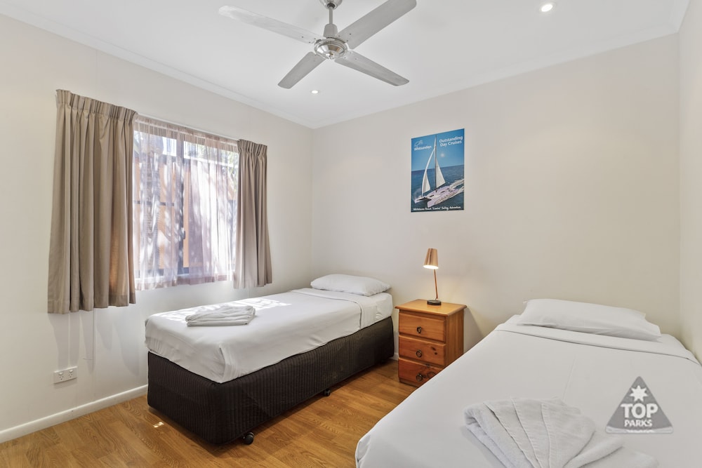 Tasman Holiday Parks - Airlie Beach 34/74