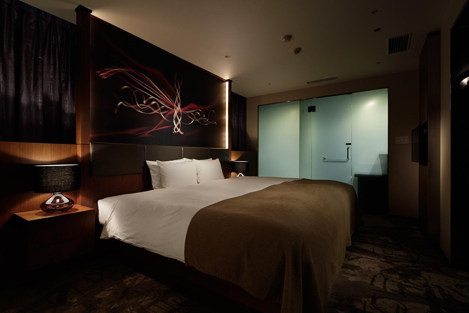Suite, City View