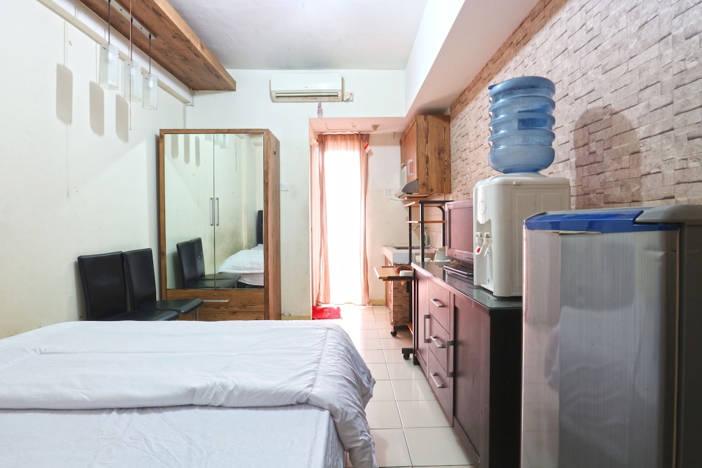 Star Apartemen Margonda Residence 2 by ZUZU 7/18