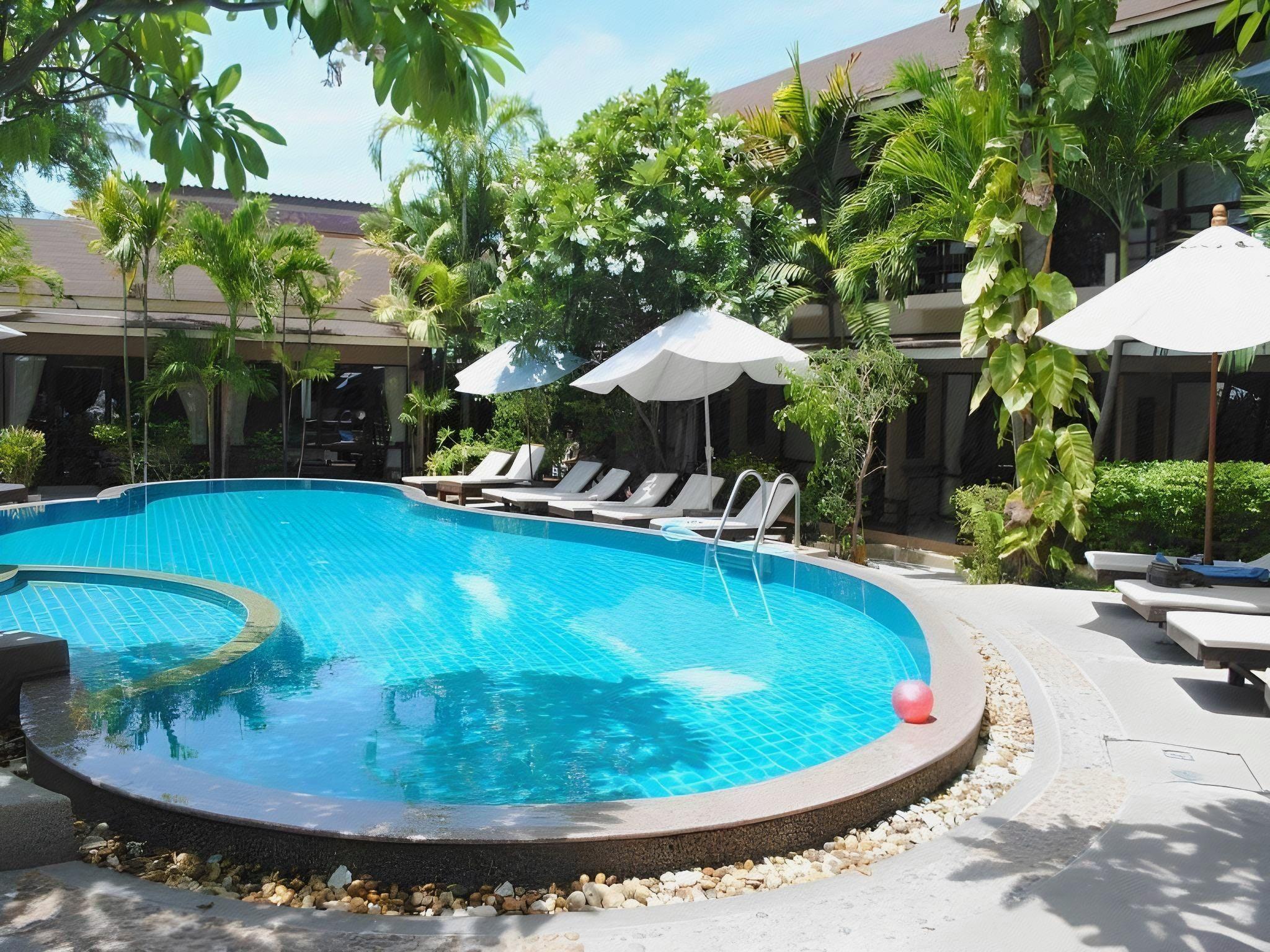 GRAND THAI HOUSE RESORT 33/41