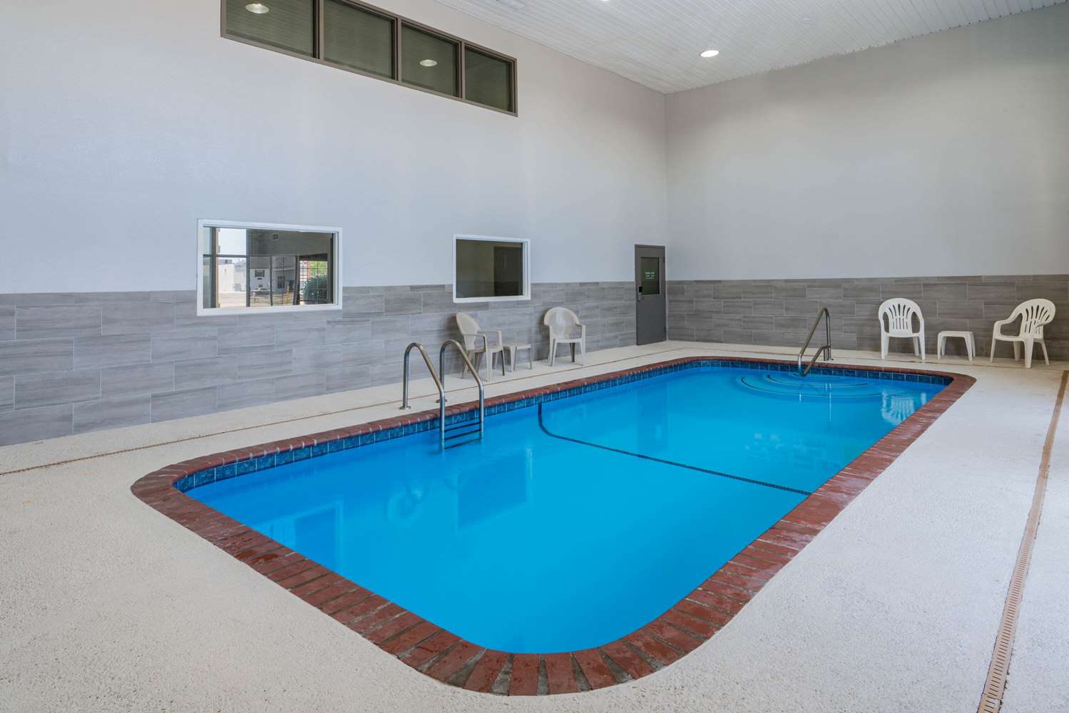 Super 8 By Wyndham Amarillo West 11/22
