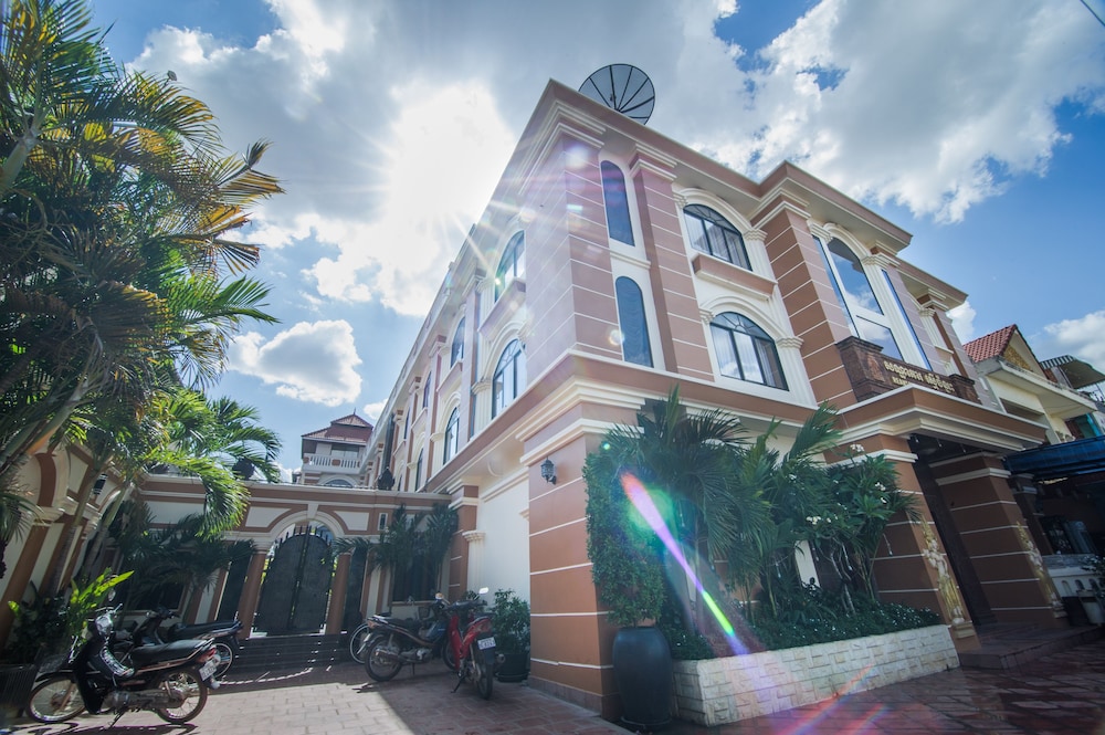 Reaksmey Chanreas Hotel 4/49