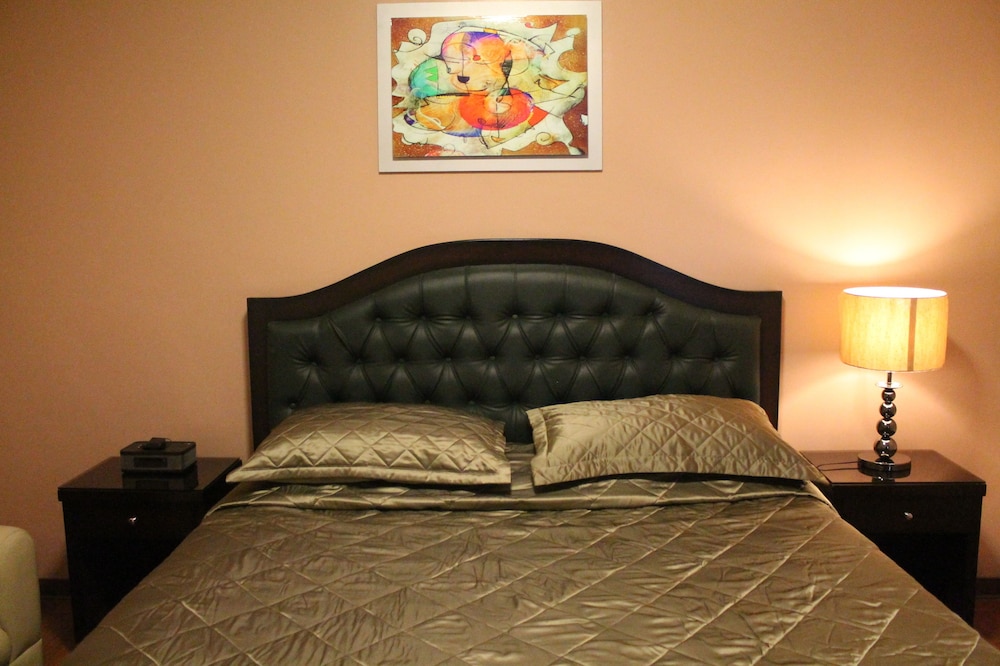 Prism Apartelle Hotel 46/61