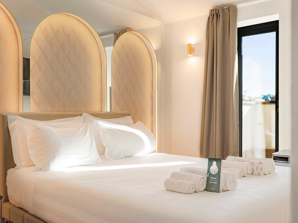 SUPERIOR, DOUBLE BED, TERRACE