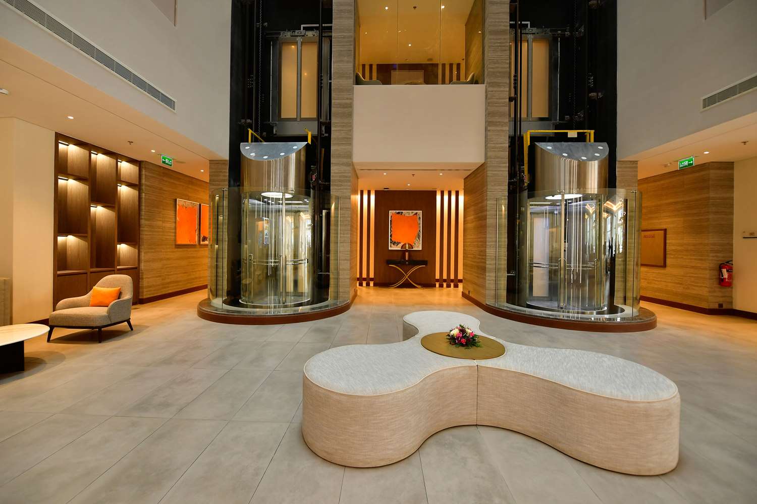 فندق كومفورت الرياض(Comfort Hotel Riyadh Olaya) 16/33