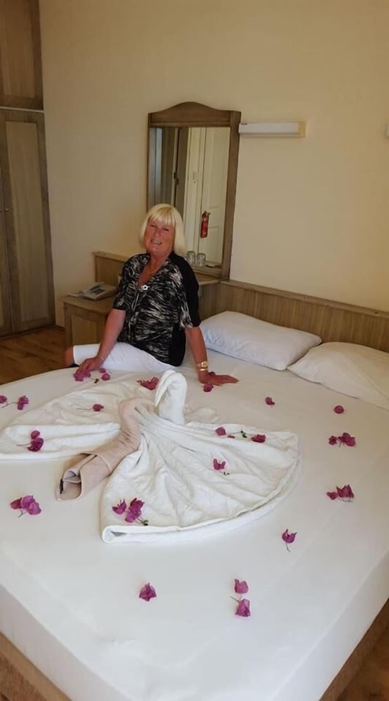 Golden Star Hotel 16/50