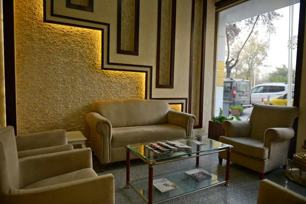 Kucuk Velic Hotel 45/71