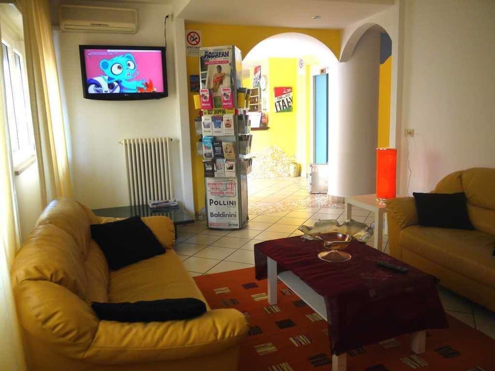 HOTEL FRIDA 32/50