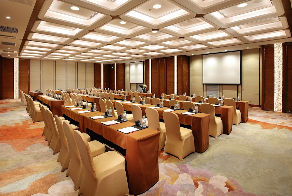 Hualuxe Hotels Resorts Haikou Seaview 36/49