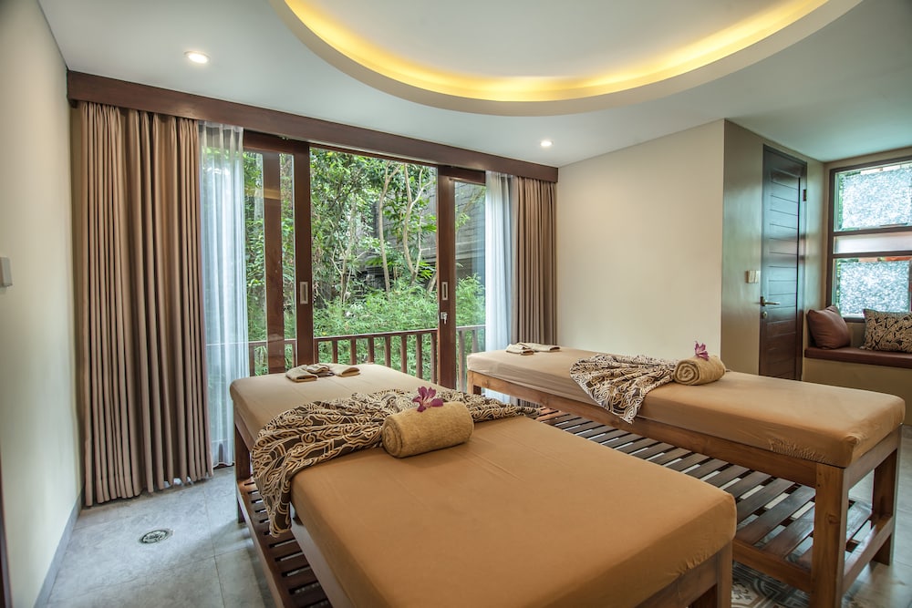 The Sun of Granary Resort and Villas 27/73