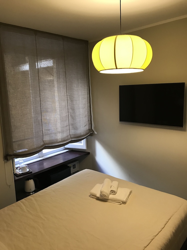Residenza Roma Imperiale 37/50