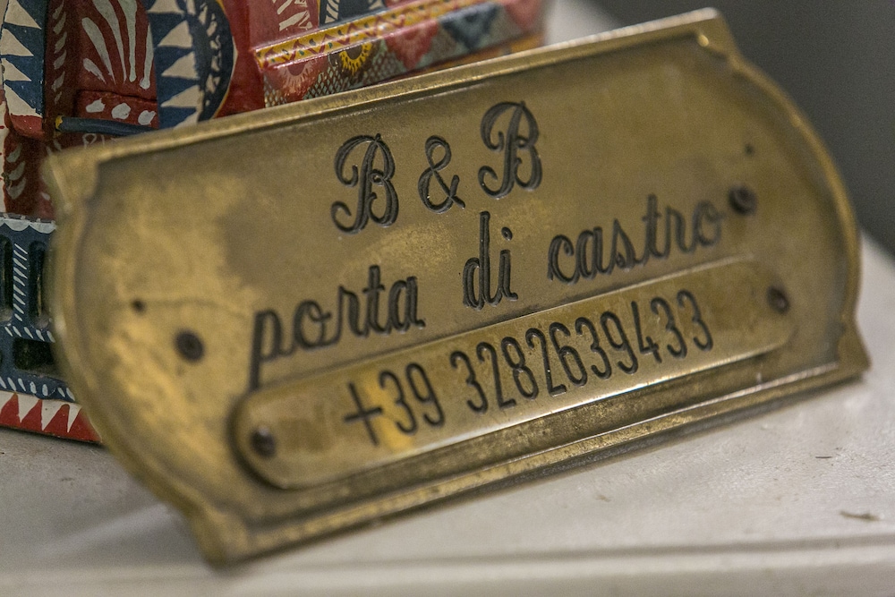 Porta Di Castro 34/72