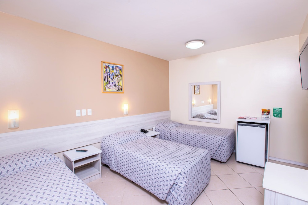 Hotel Suarez Executive 23/69