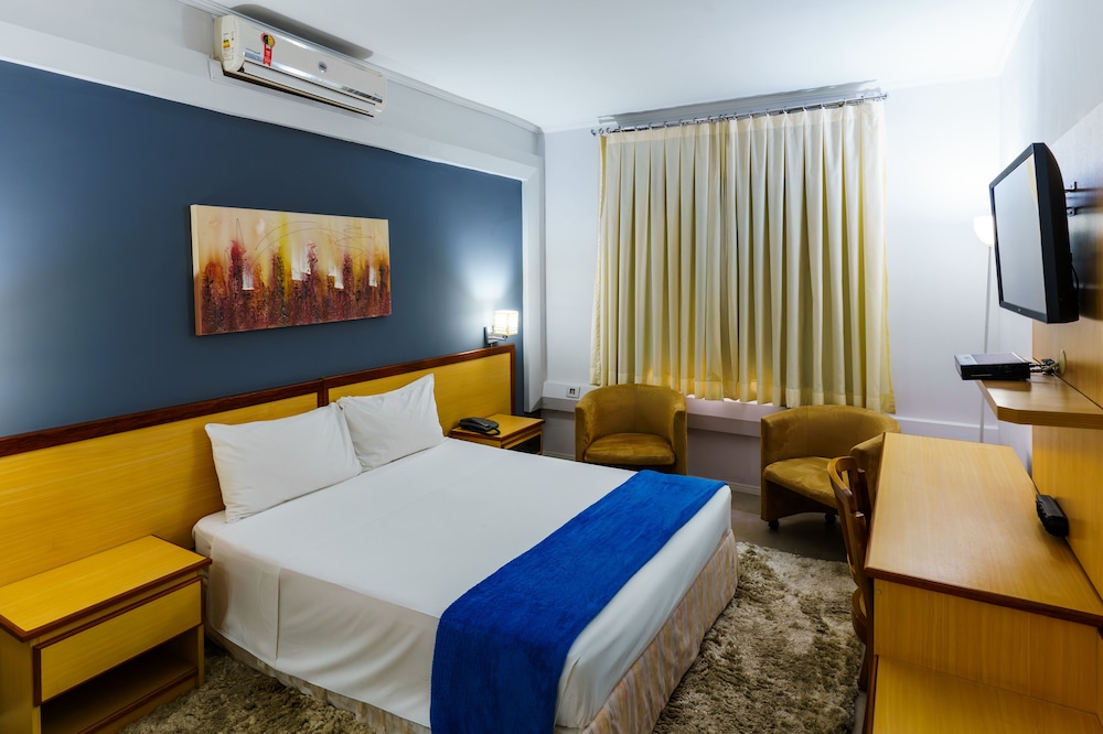 Hotel Augusta Boulevard 19/55