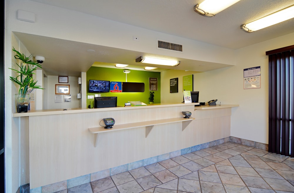 Studio6 Tucson, AZ - Irvington Road 9/60