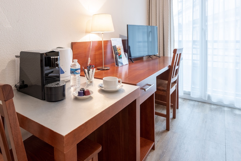 RESIDHOTEL GRENETTE 24/24