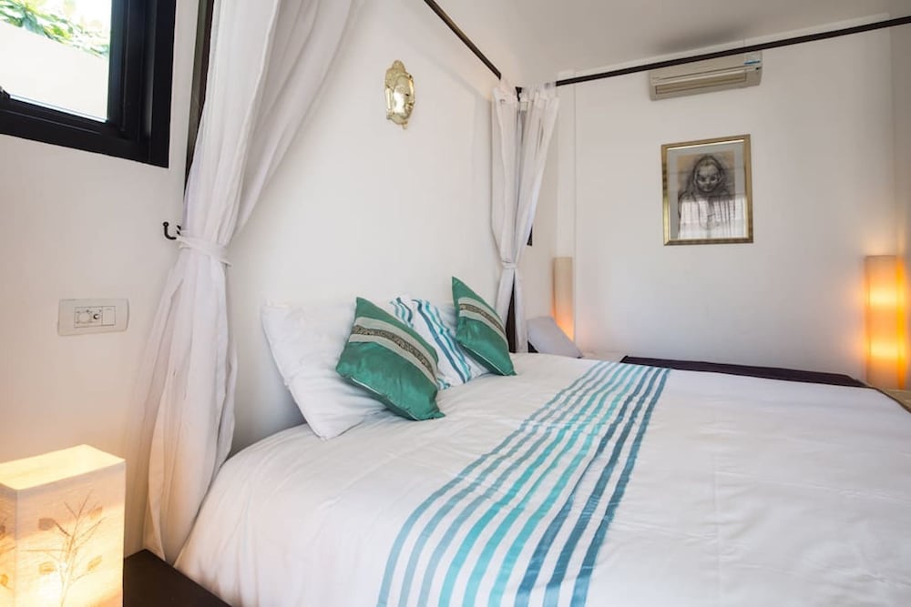 4 BEDROOMS, PANORAMIC, VILLA, SEA VIEW