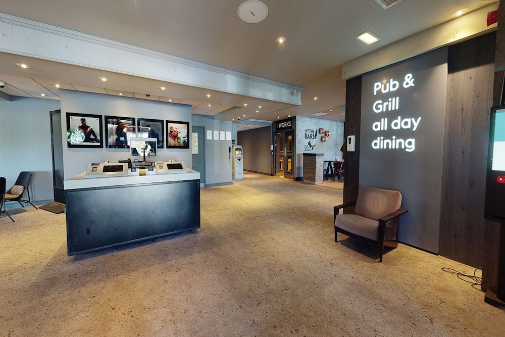 VILLAGE BIRMINGHAM WALSALL - HOTEL & LEISURE CLUB 4/58