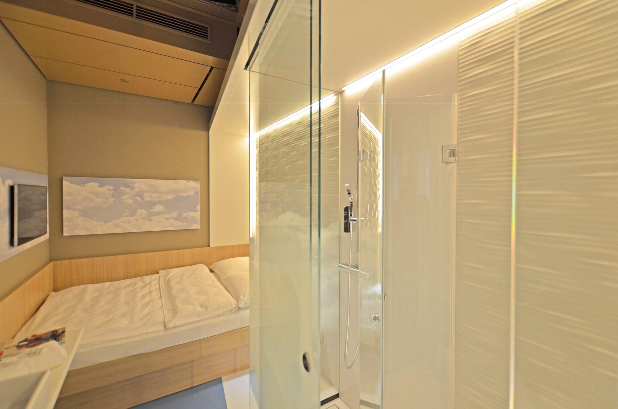 My Cloud Transit Hotel 7/21