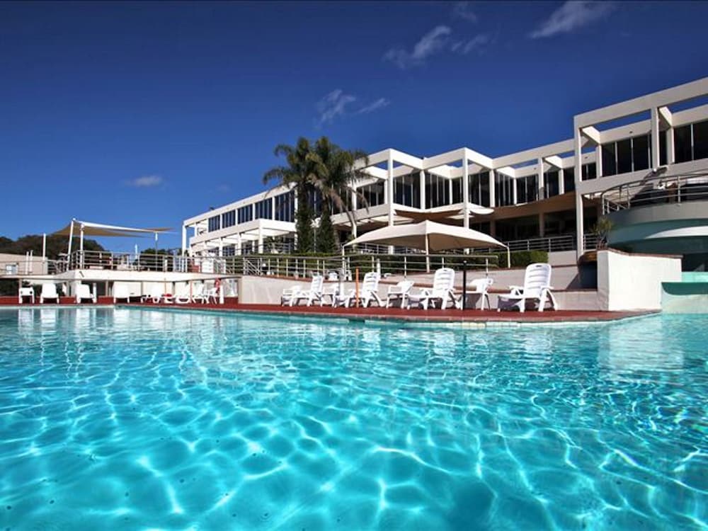 Opal Cove Resort 70/72
