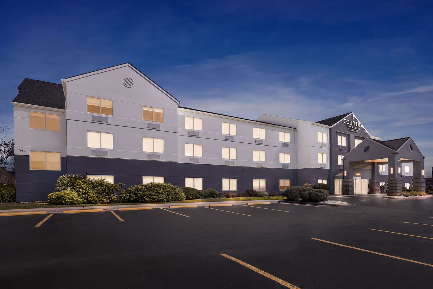 Country Inn & Suites by Radisson, LSU/Medical Corridor 2/28