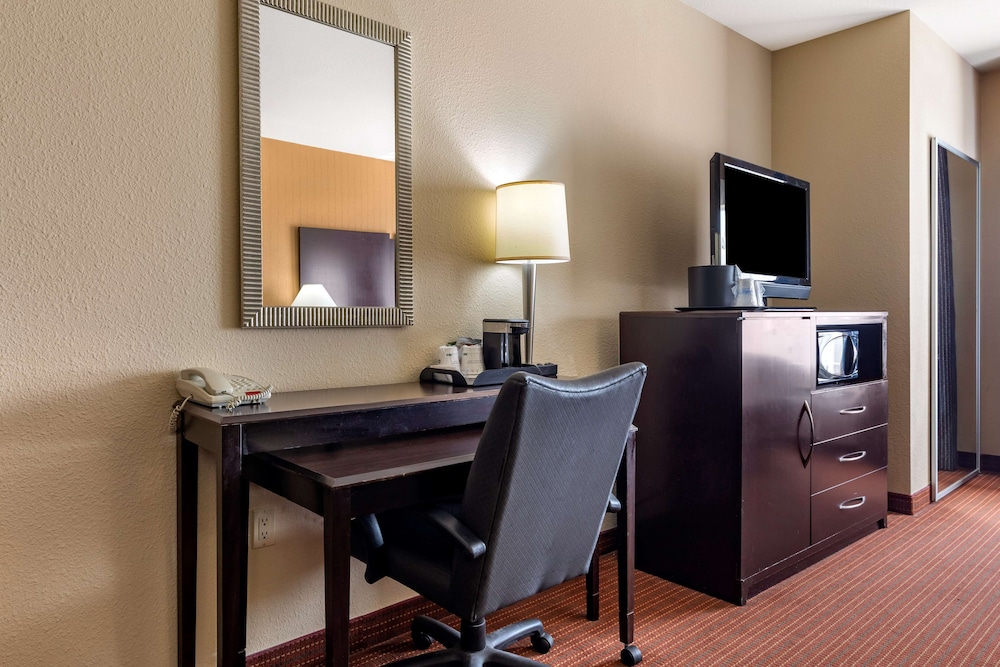Best Western Plus Dfw Airport West Euless 31/41