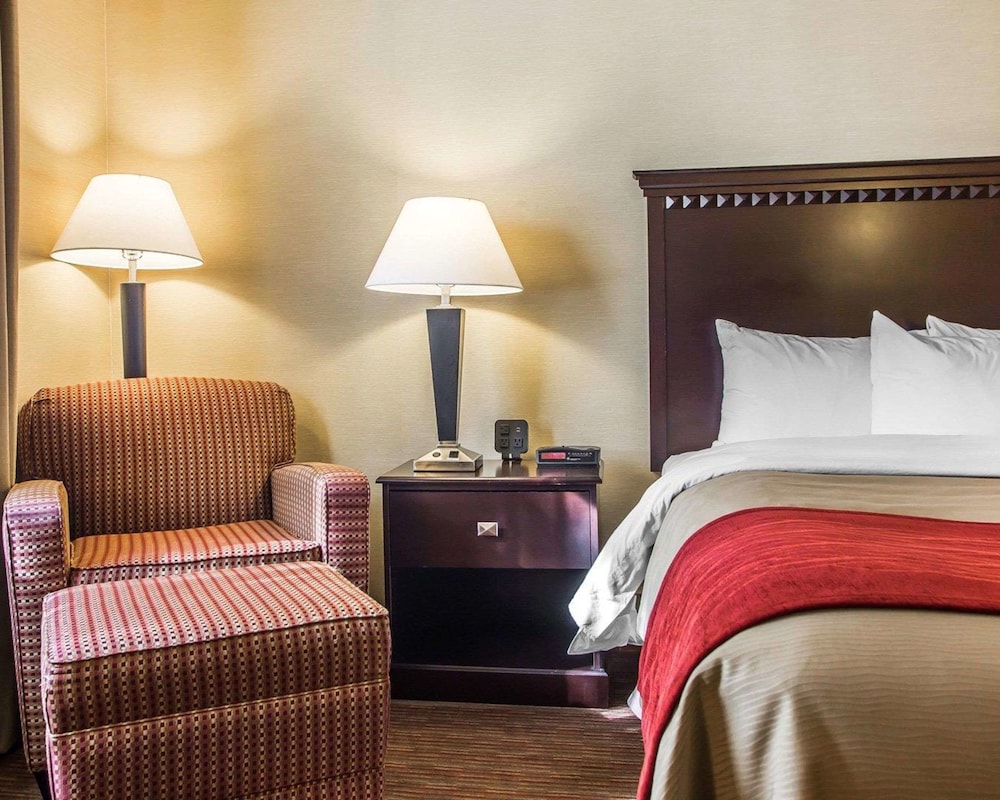 Quality Inn Greenville North 28/40