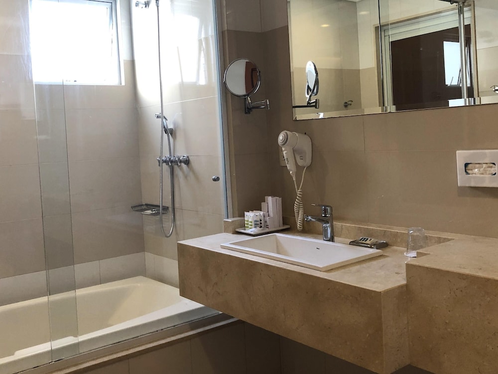Mercure Camboriu Hotel 69/69