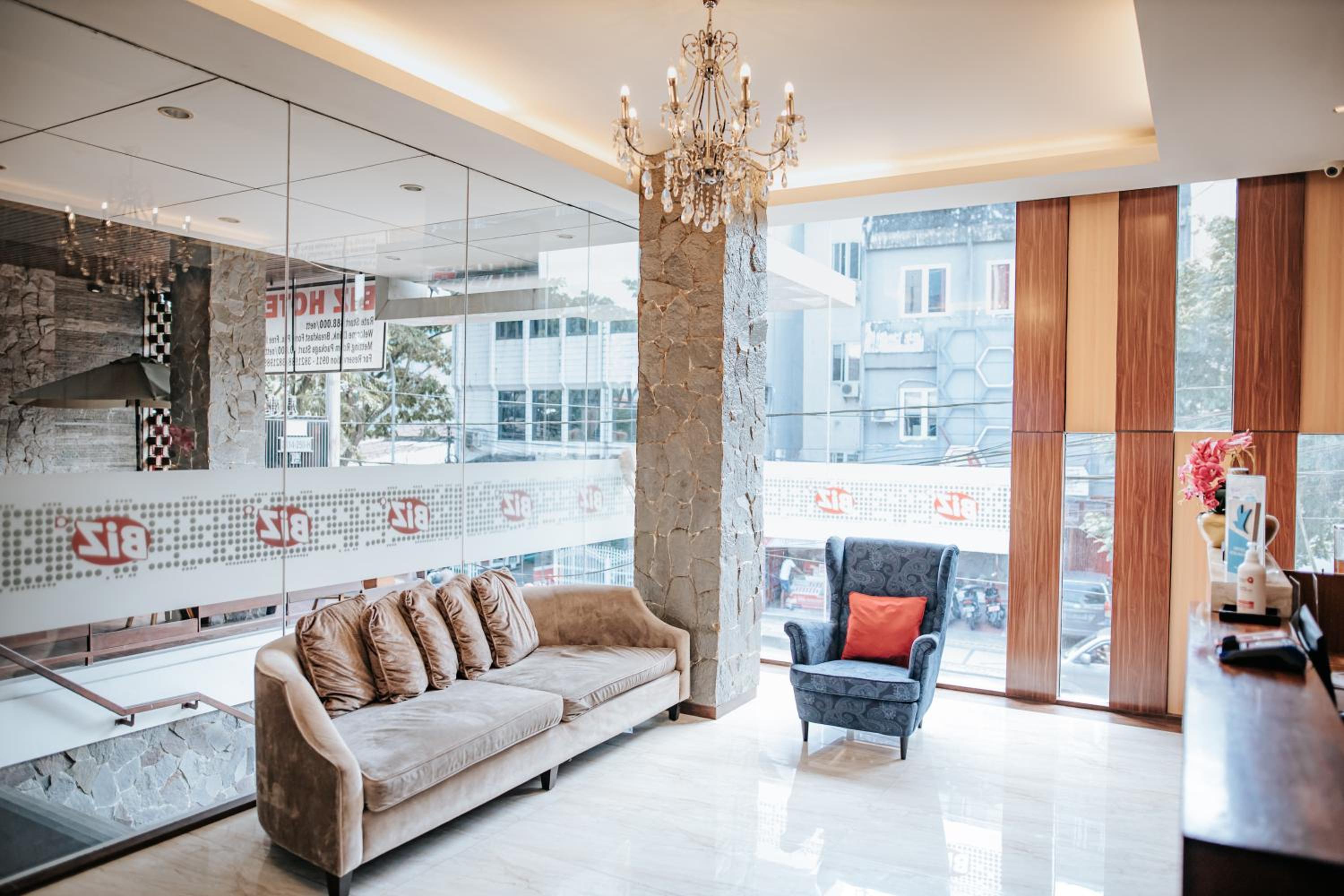 Biz Hotel Ambon 30/48