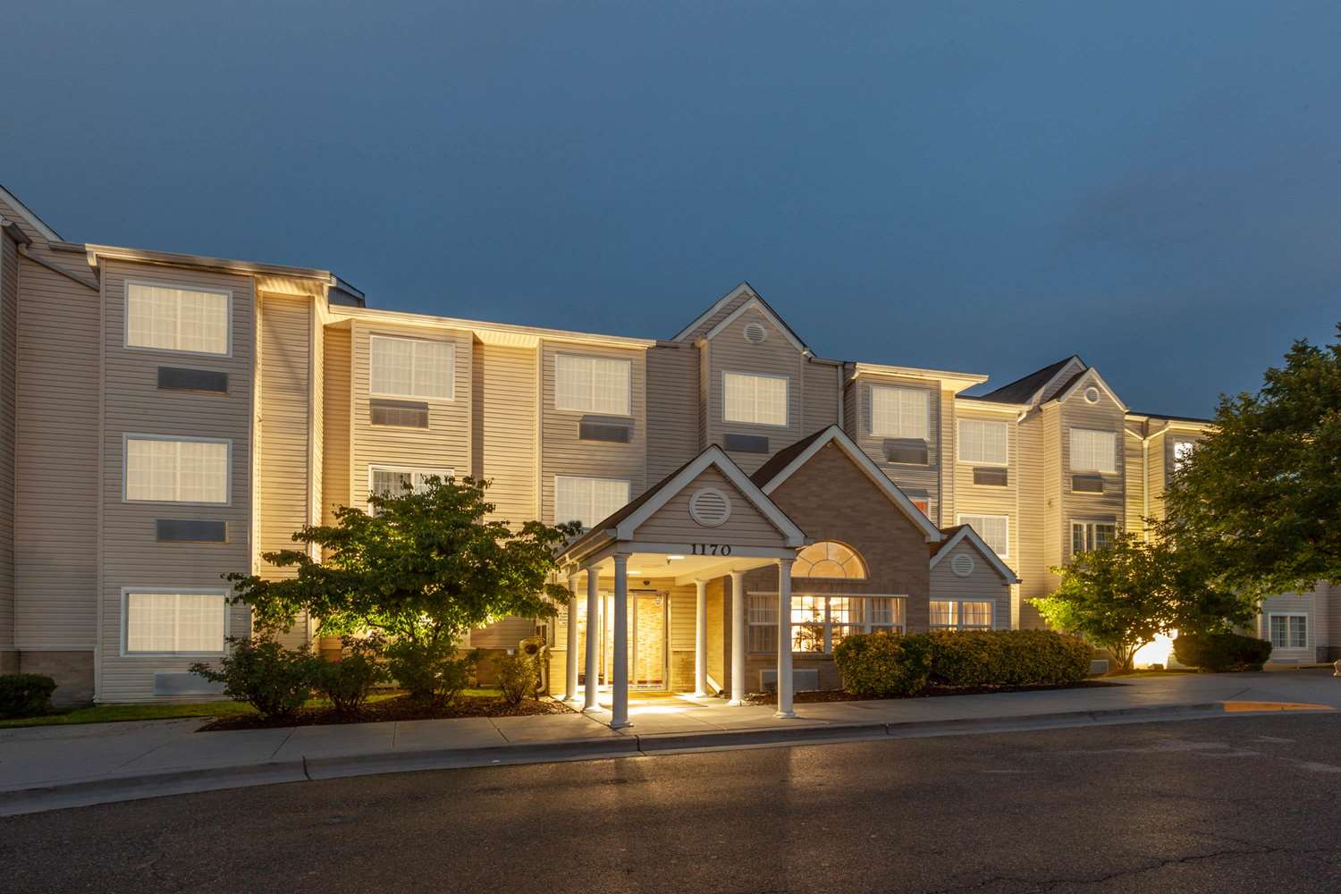 Microtel Inn & Suites by Wyndham BWI Airport Baltimore 2/40