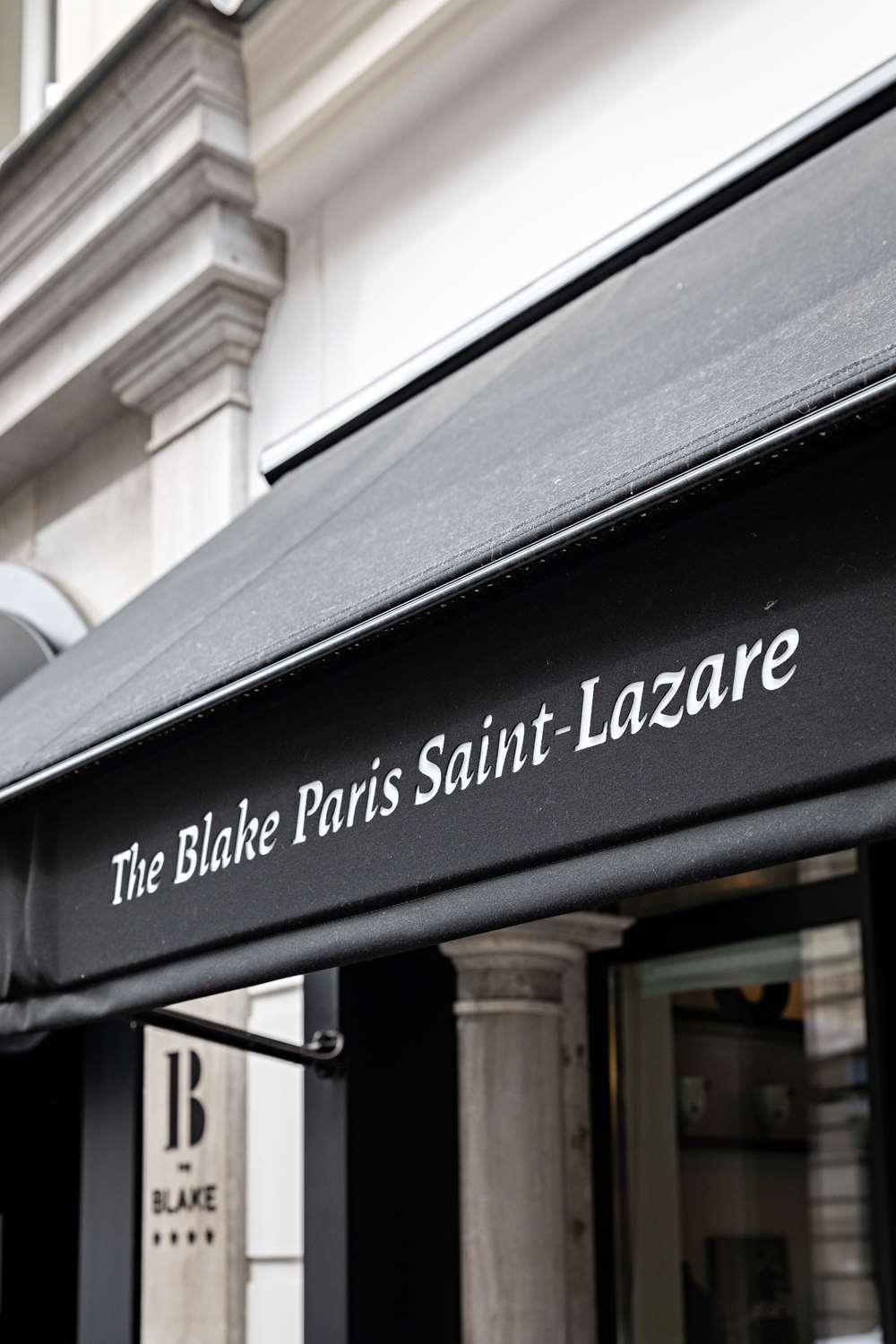 Best Western Premier The Blake Paris Gare Saint Lazare 3/44