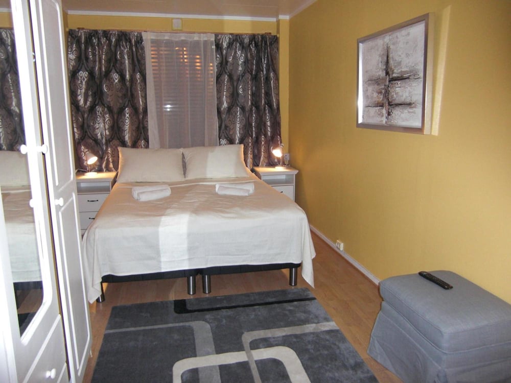 Barents Frokosthotell 9/60