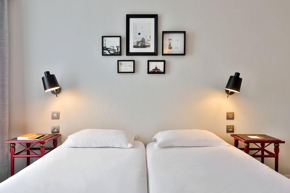 Superior, Twin Beds