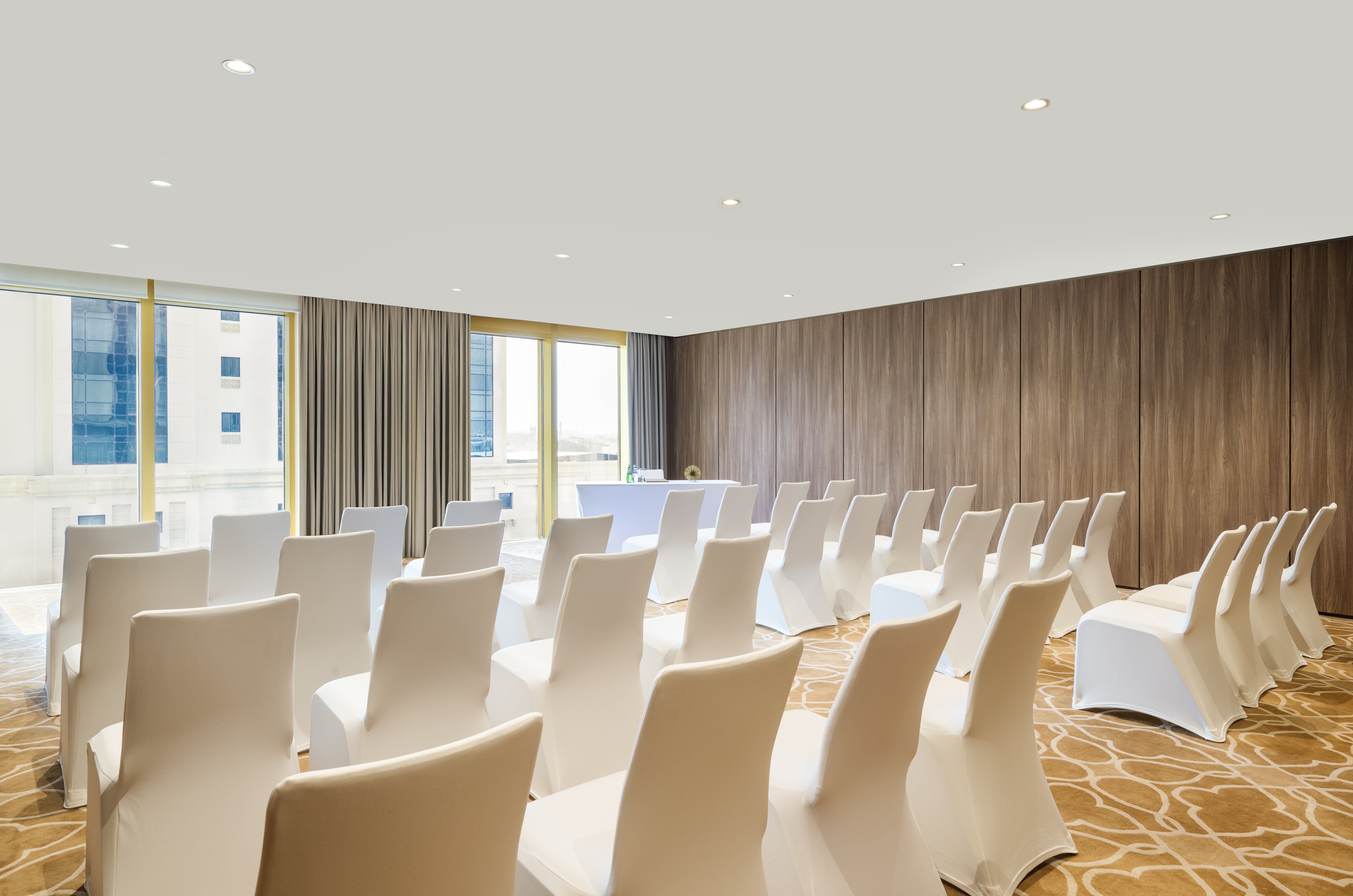Voco Doha West Bay Suites 88/100