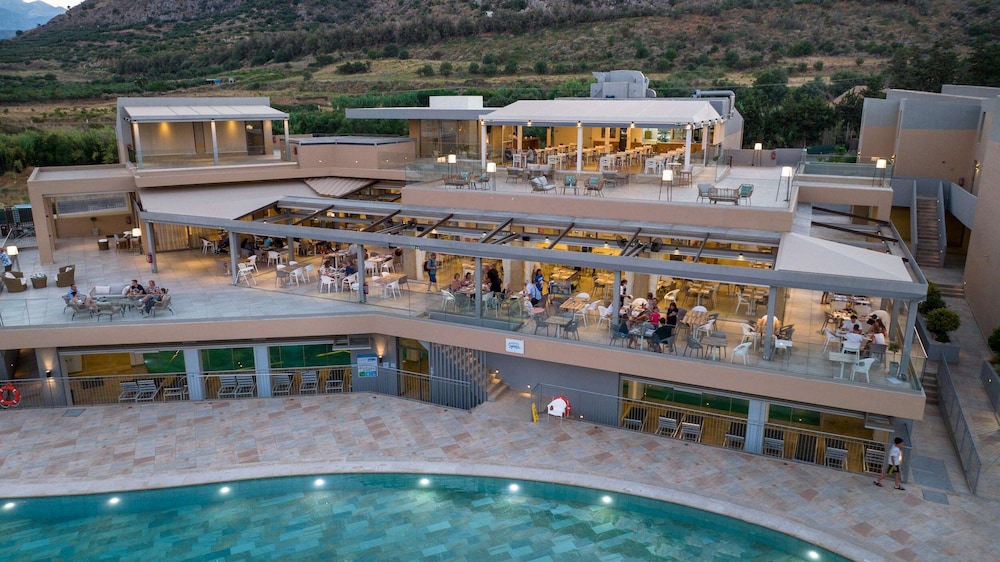 Kiani Beach Resort in CHANIA