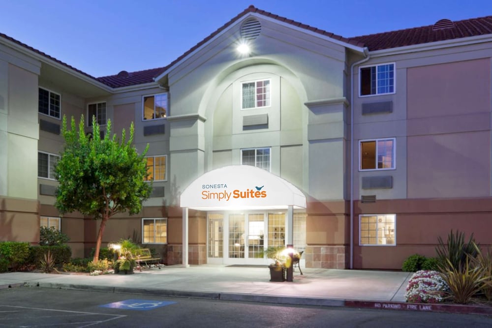 Sonesta Simply Suites Silicon Valley Santa Clara 3/35