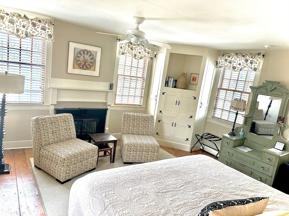 The Inn at Weathersfield 16/28