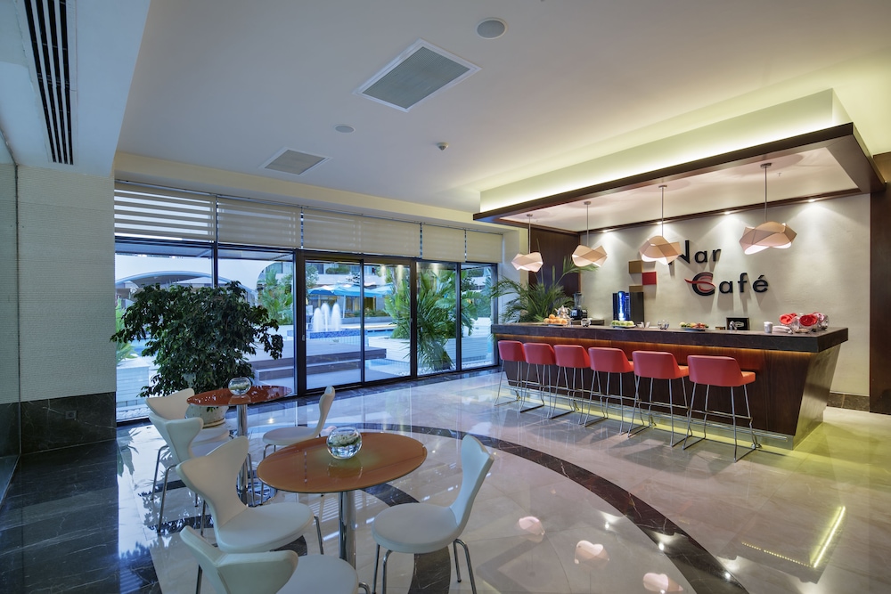 Tui Blue Side Hotel 6/50